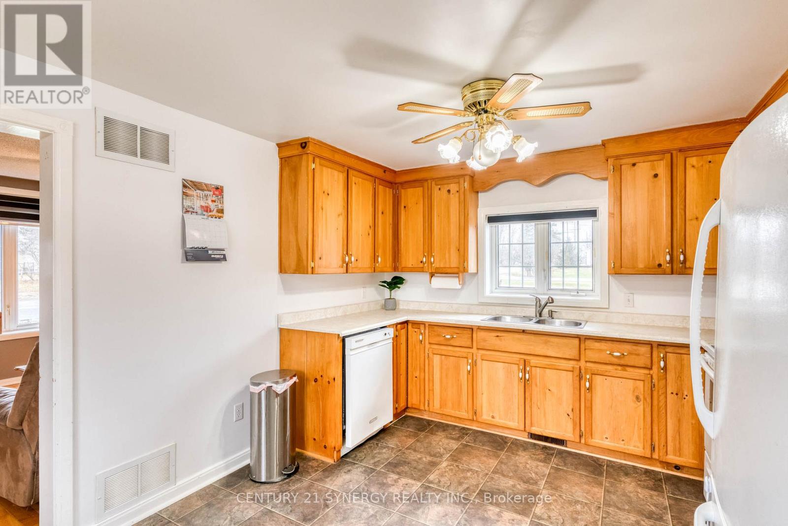 19 South Street S, Perth, Ontario  K7H 2G3 - Photo 9 - X12997580