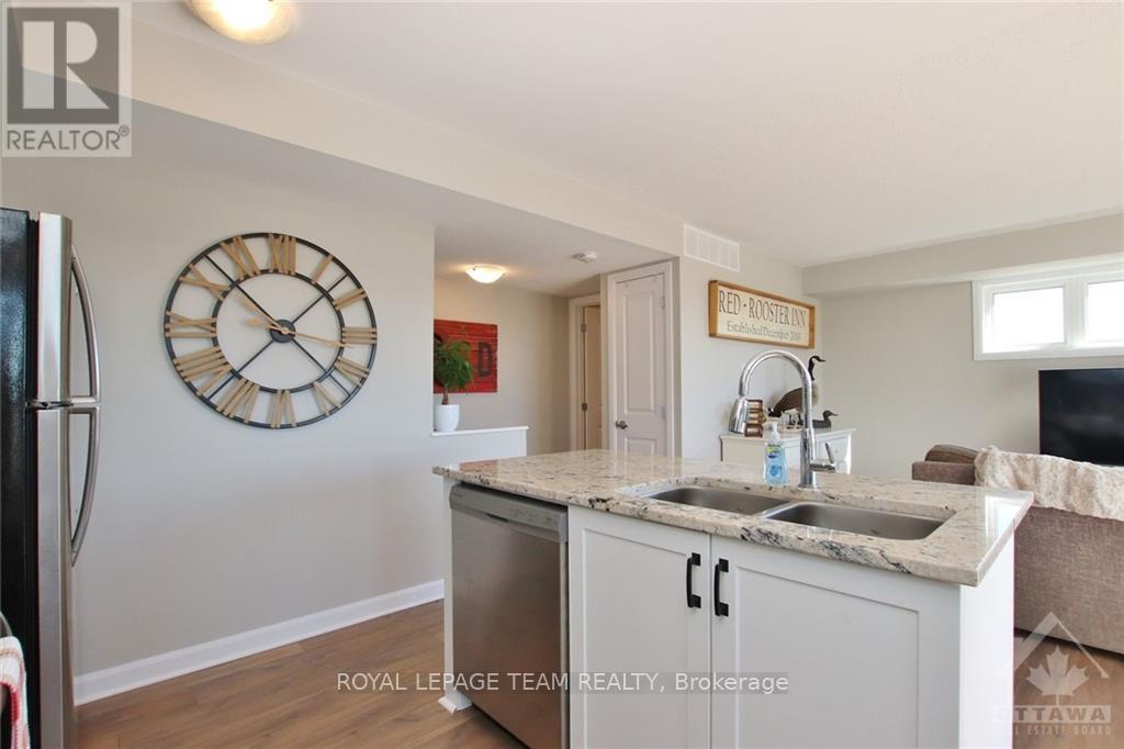 60 Affinity Private, Ottawa, Ontario  K2J 6R5 - Photo 8 - X12997652