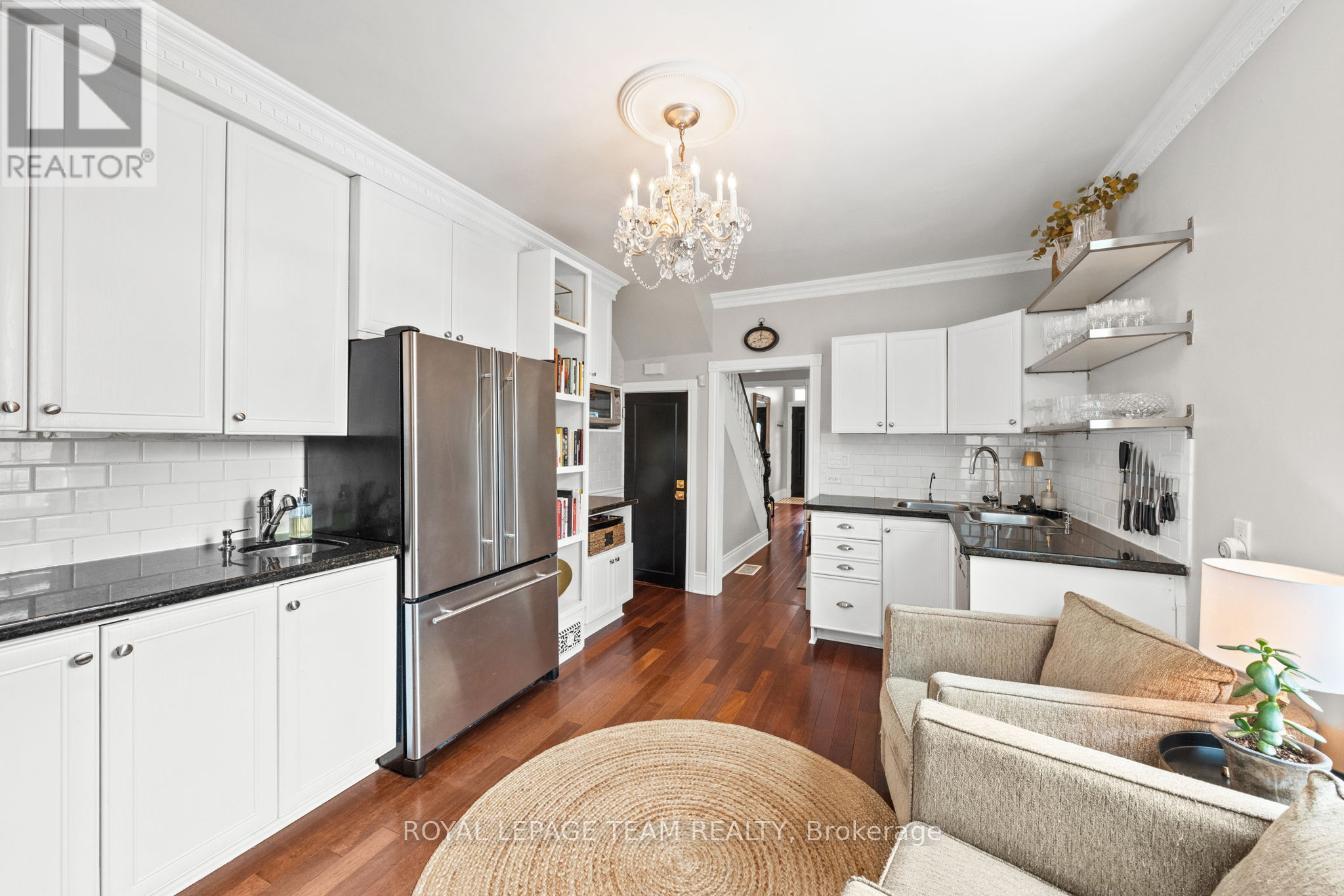 529 Mcleod Street, Ottawa, Ontario  K1R 5P9 - Photo 15 - X12997686