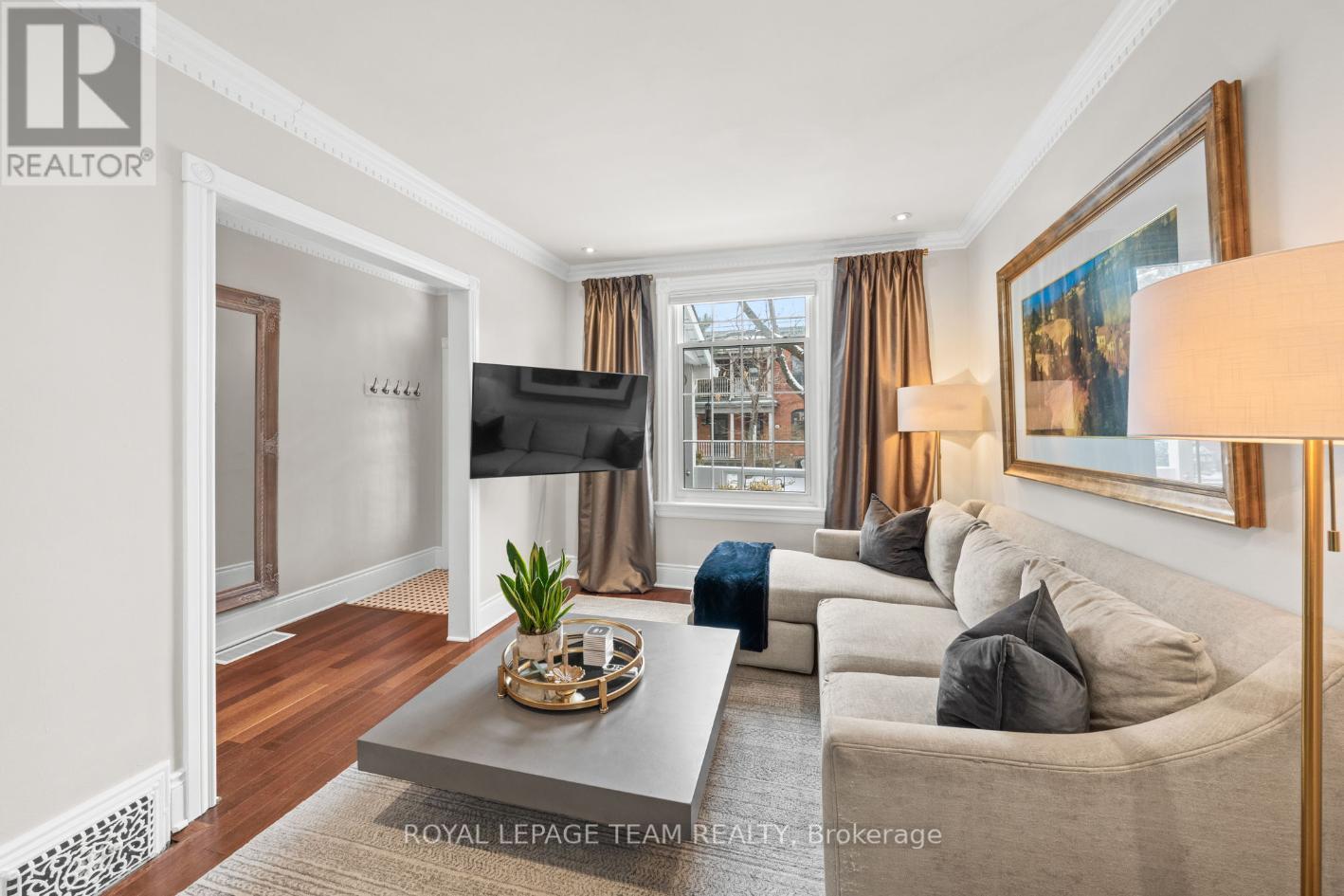 529 Mcleod Street, Ottawa, Ontario  K1R 5P9 - Photo 6 - X12997686