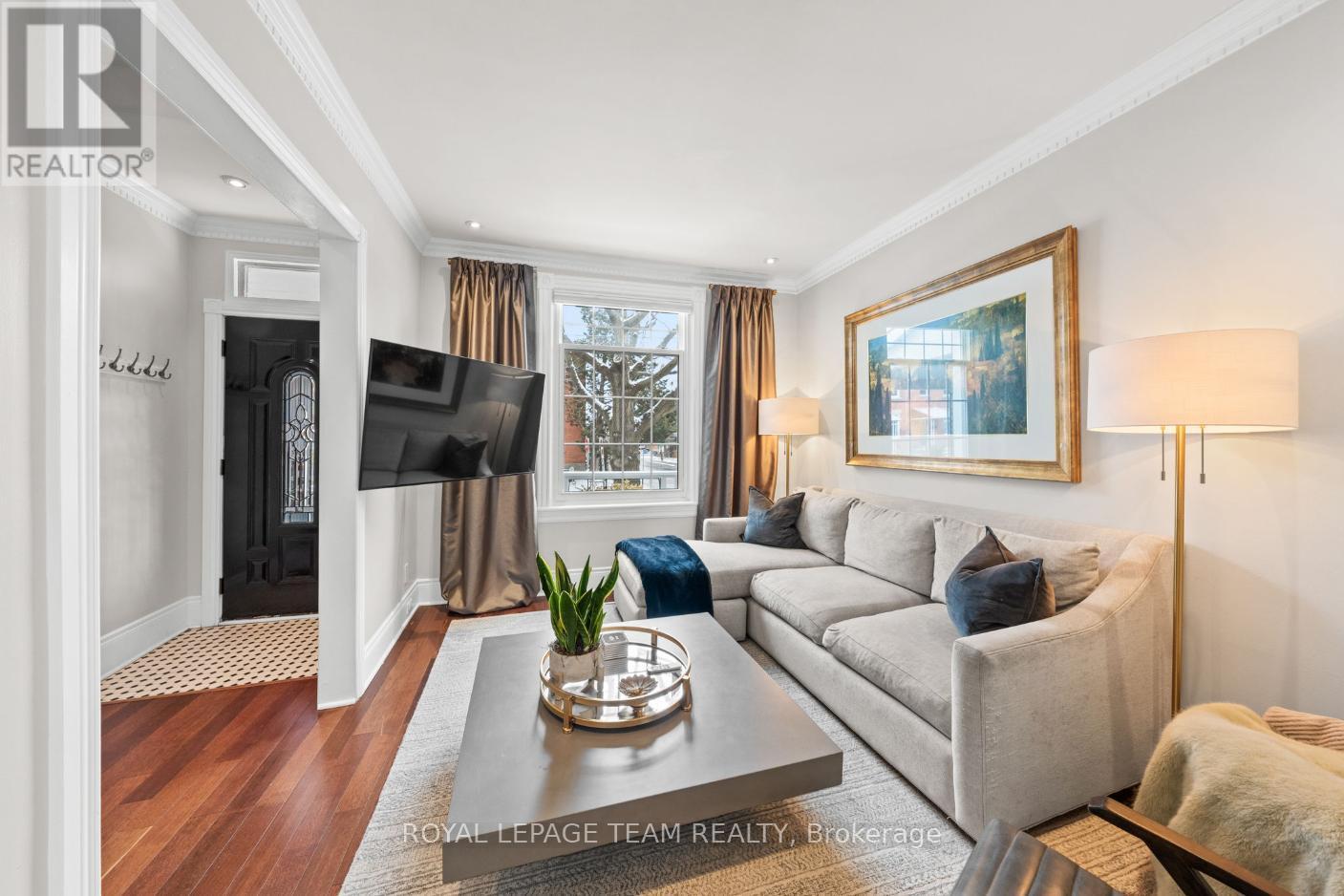 529 Mcleod Street, Ottawa, Ontario  K1R 5P9 - Photo 7 - X12997686