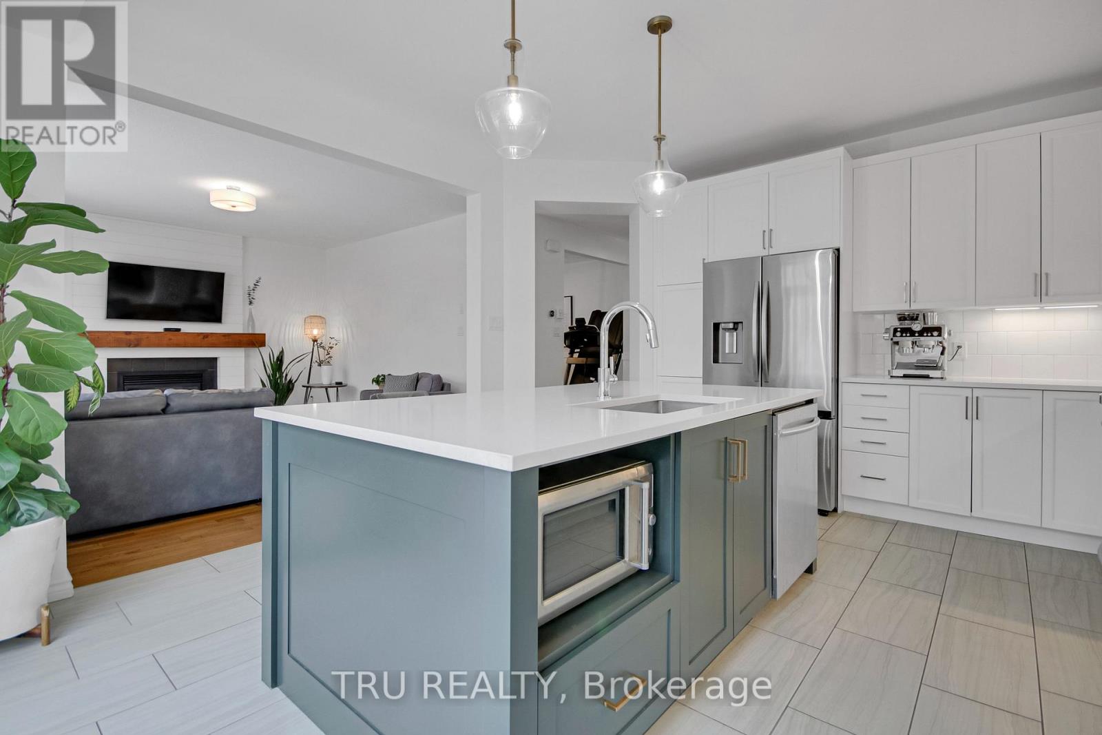 320 Eckerson Avenue, Ottawa, Ontario  K2S 0K8 - Photo 10 - X12997700