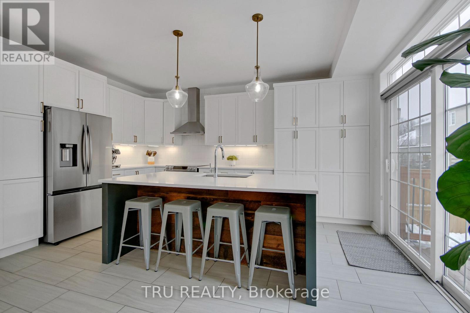 320 Eckerson Avenue, Ottawa, Ontario  K2S 0K8 - Photo 11 - X12997700