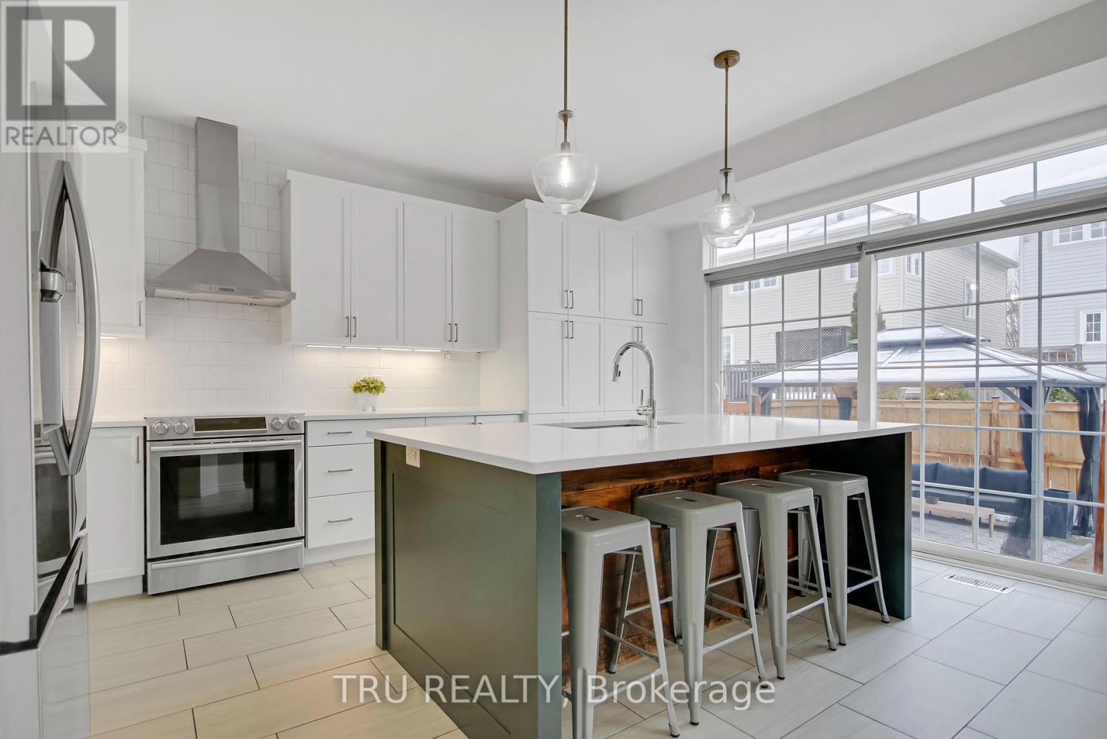 320 Eckerson Avenue, Ottawa, Ontario  K2S 0K8 - Photo 13 - X12997700