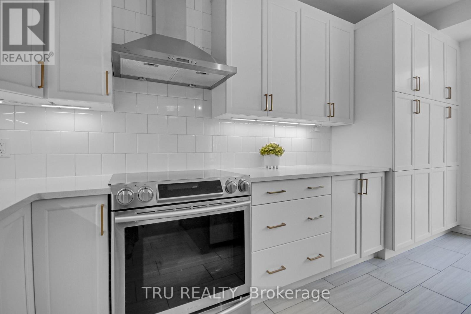 320 Eckerson Avenue, Ottawa, Ontario  K2S 0K8 - Photo 14 - X12997700