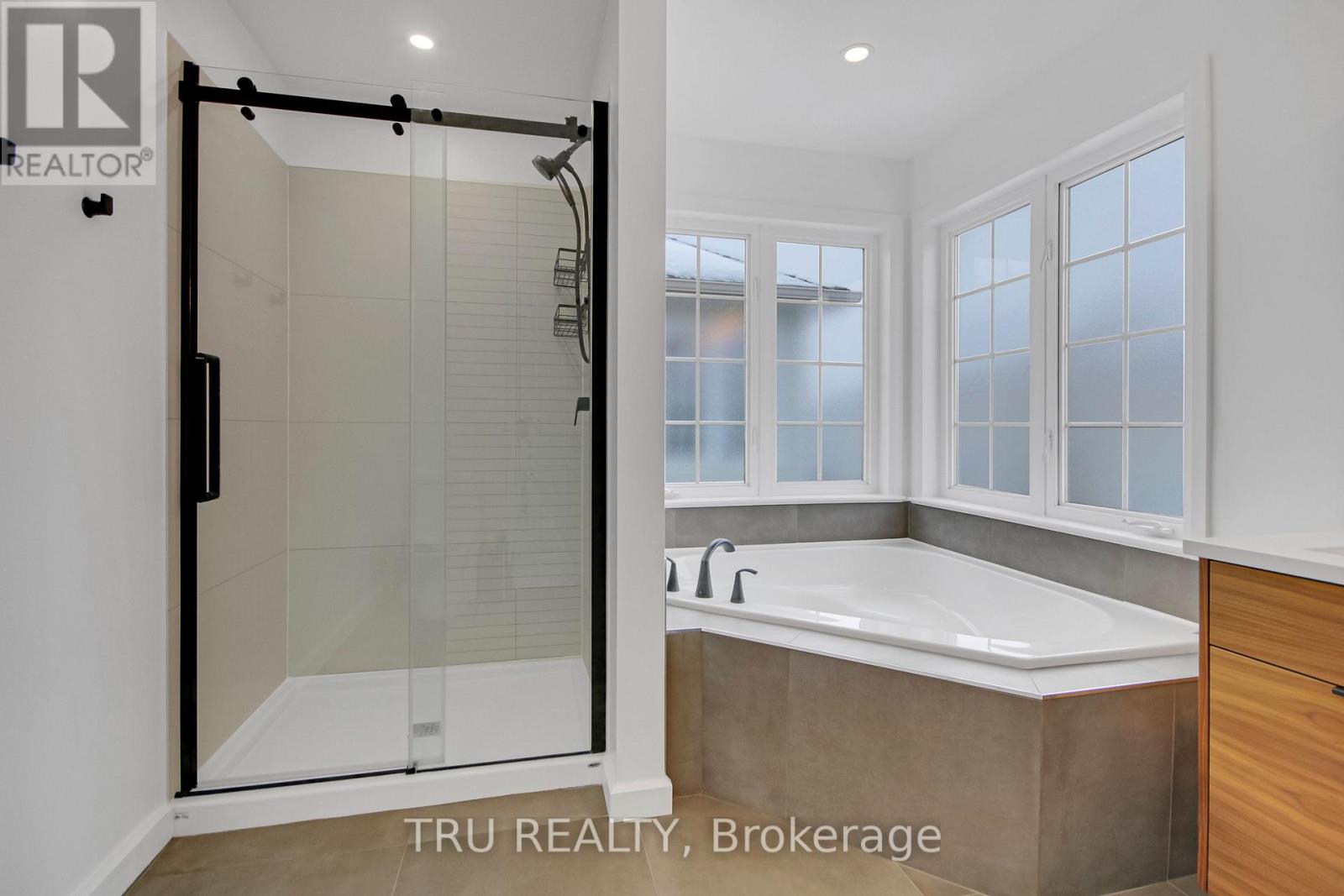 320 Eckerson Avenue, Ottawa, Ontario  K2S 0K8 - Photo 21 - X12997700