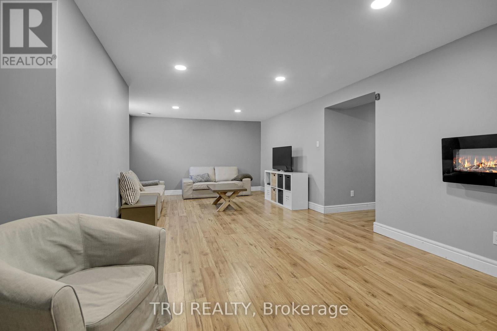 320 Eckerson Avenue, Ottawa, Ontario  K2S 0K8 - Photo 33 - X12997700