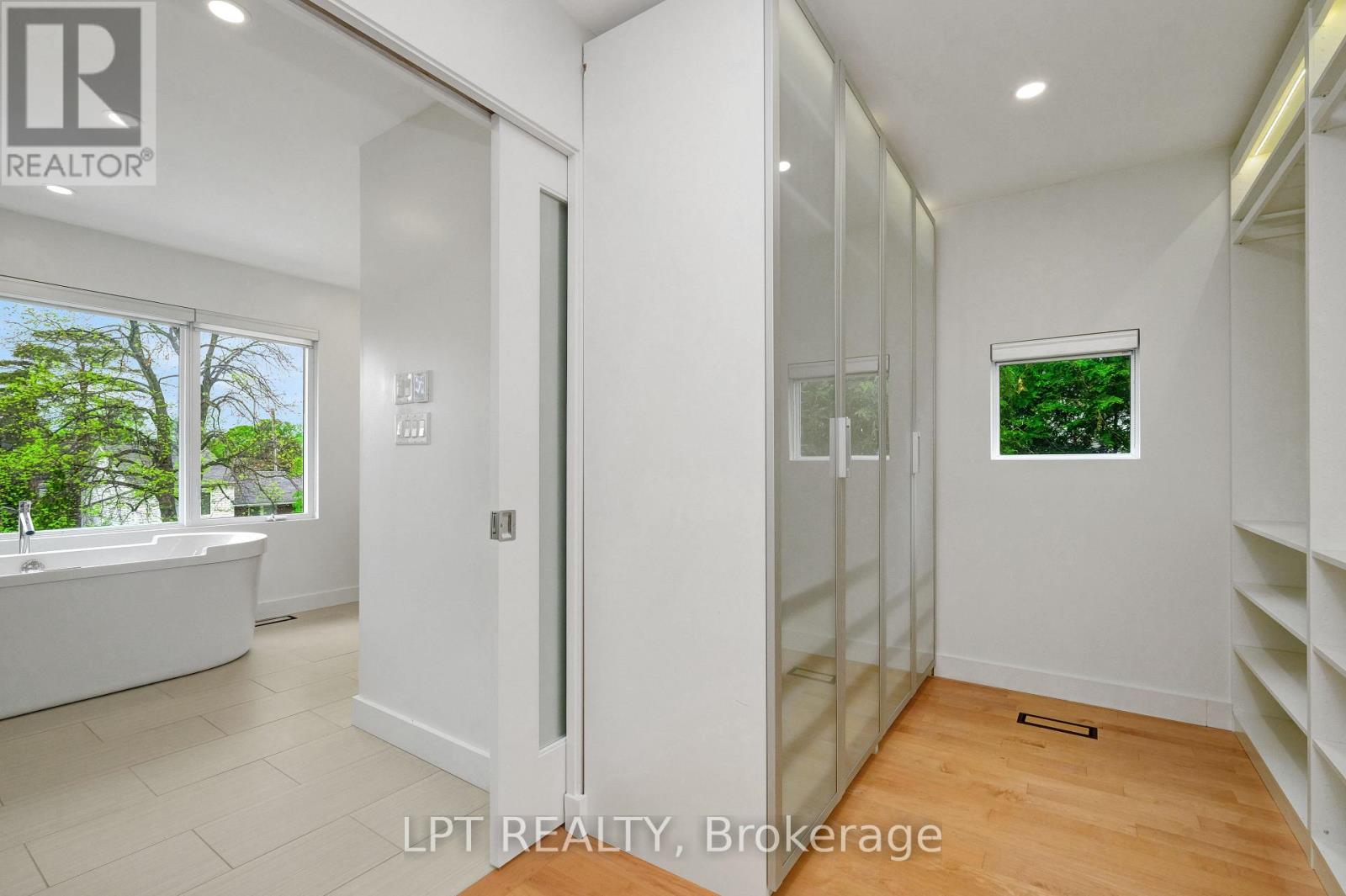 298 Crestview Road, Ottawa, Ontario K1H 5G6 - Photo 29 - X12997710