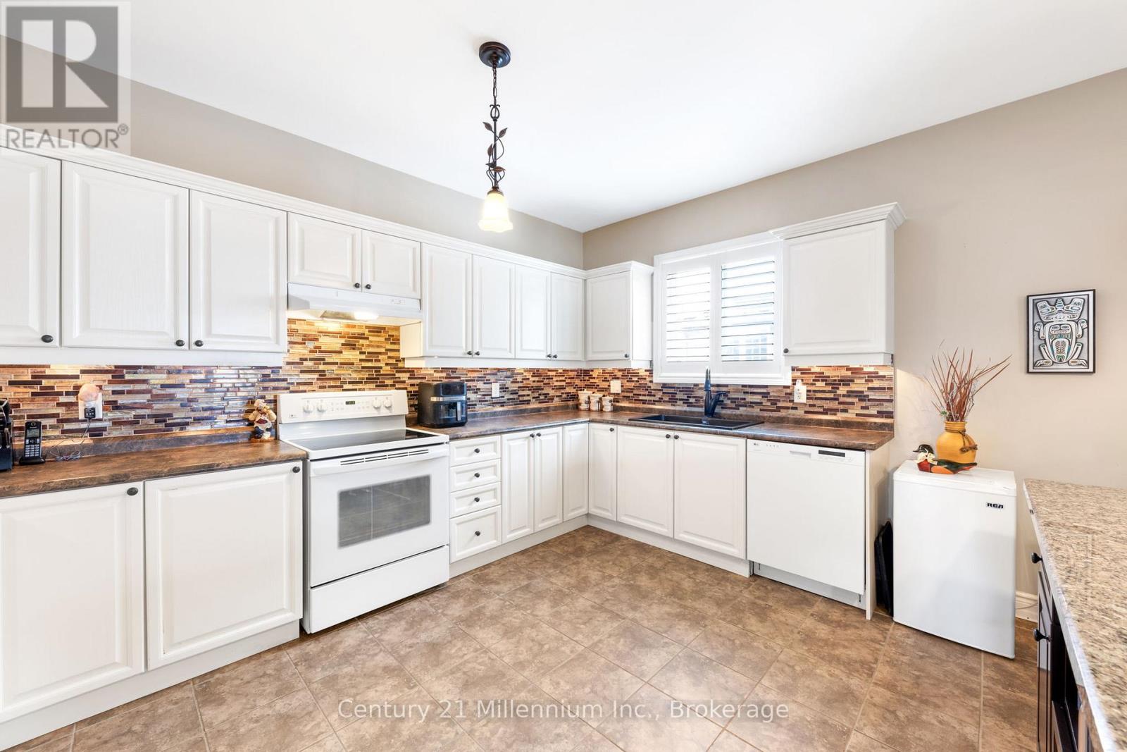 9 Hill Street, Collingwood, Ontario  L9Y 0A7 - Photo 16 - S12819504