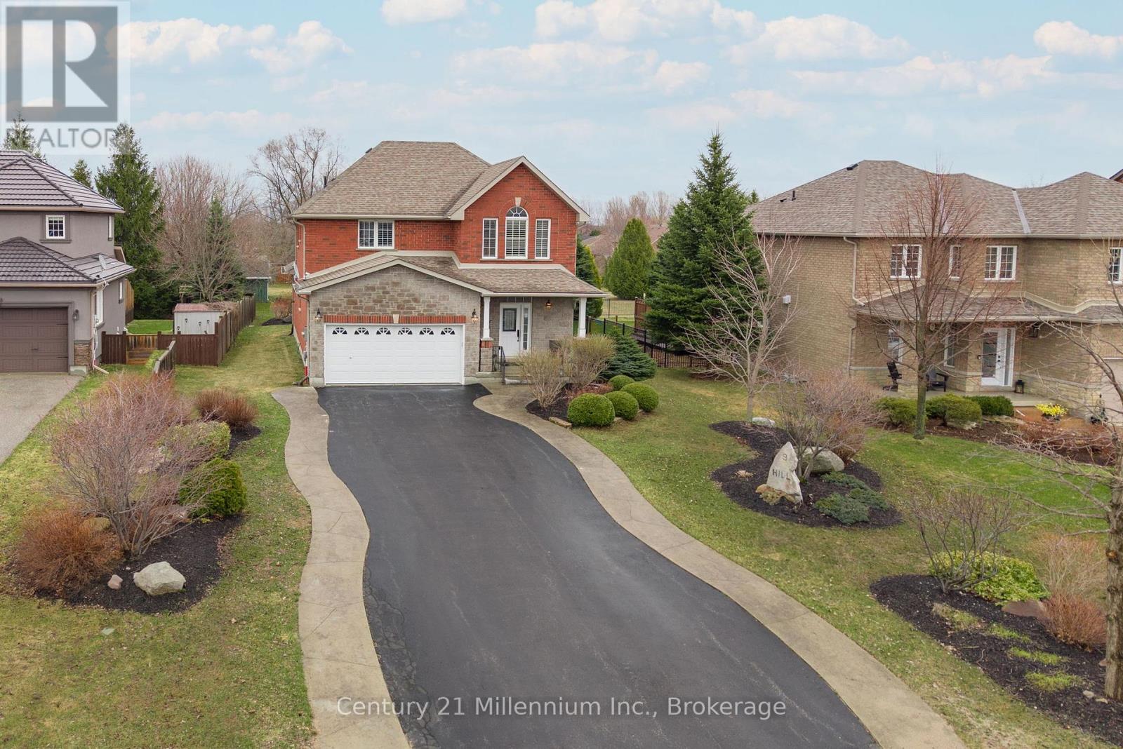 9 Hill Street, Collingwood, Ontario  L9Y 0A7 - Photo 3 - S12819504