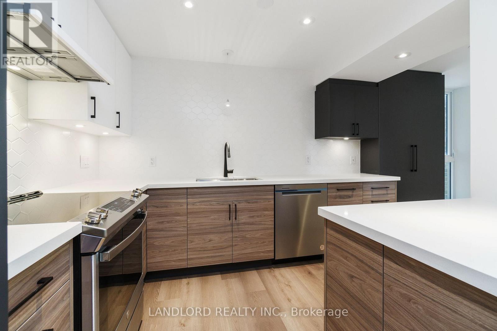 705 - 278 Bloor Street E, Toronto, Ontario M4W 3M4 - Photo 5 - C12966284