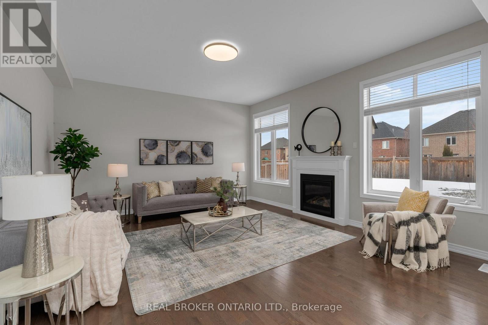 56 Redmond Crescent, Springwater, Ontario  L9X 2A2 - Photo 15 - S12920156