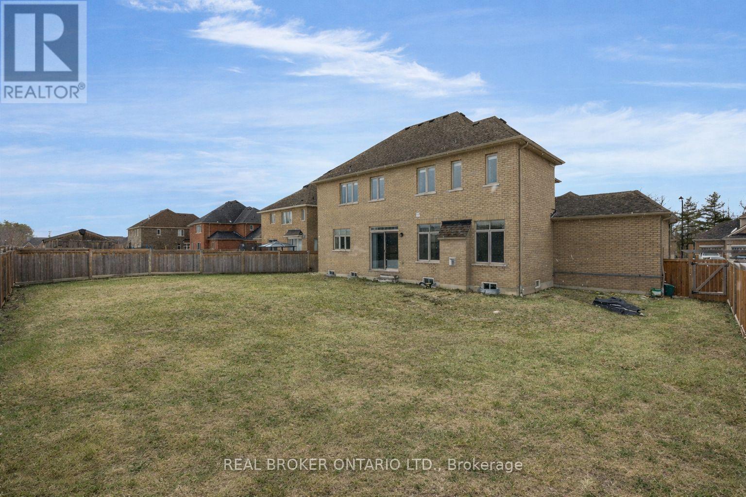 56 Redmond Crescent, Springwater, Ontario  L9X 2A2 - Photo 35 - S12920156