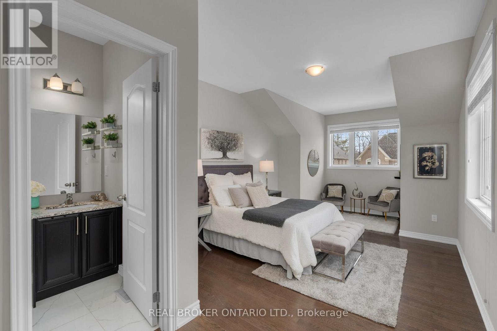 56 Redmond Crescent, Springwater, Ontario  L9X 2A2 - Photo 32 - S12920156