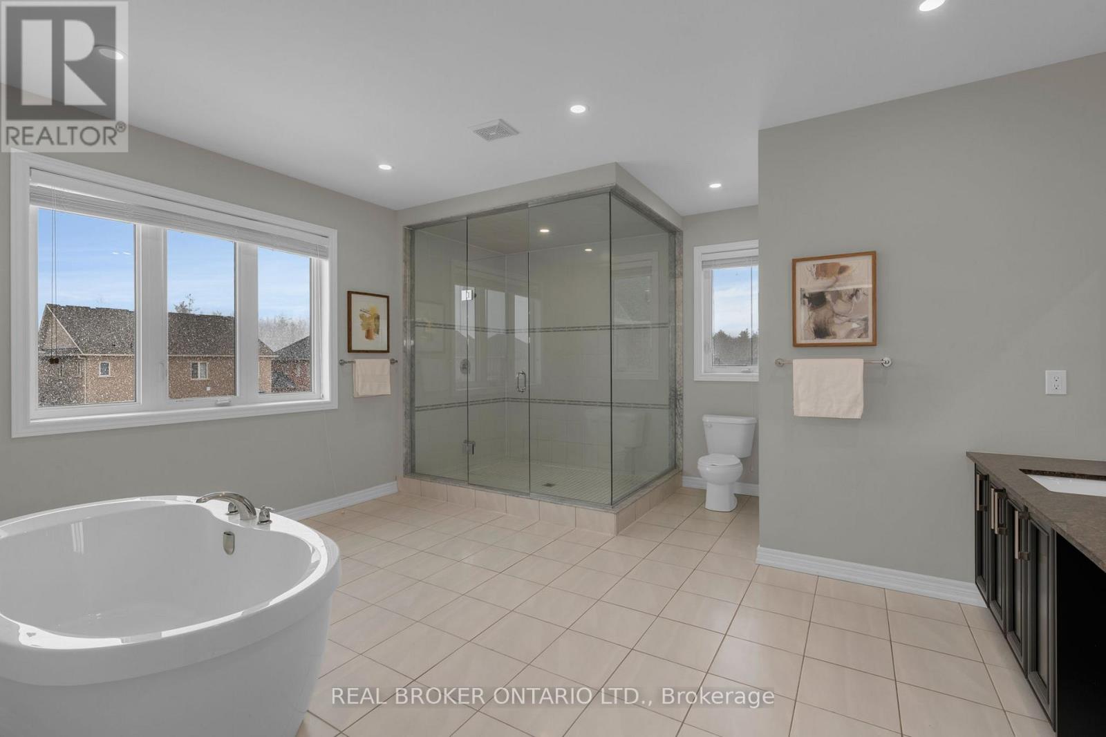 56 Redmond Crescent, Springwater, Ontario  L9X 2A2 - Photo 23 - S12920156