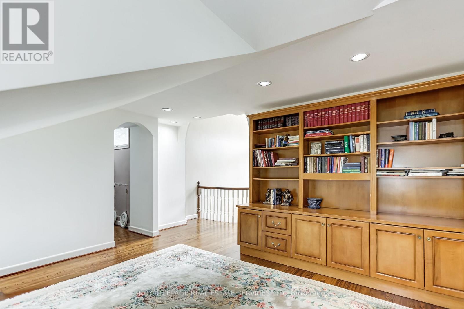 32 Edenbrook Hill, Toronto, Ontario  M9A 3Z6 - Photo 29 - W12984032