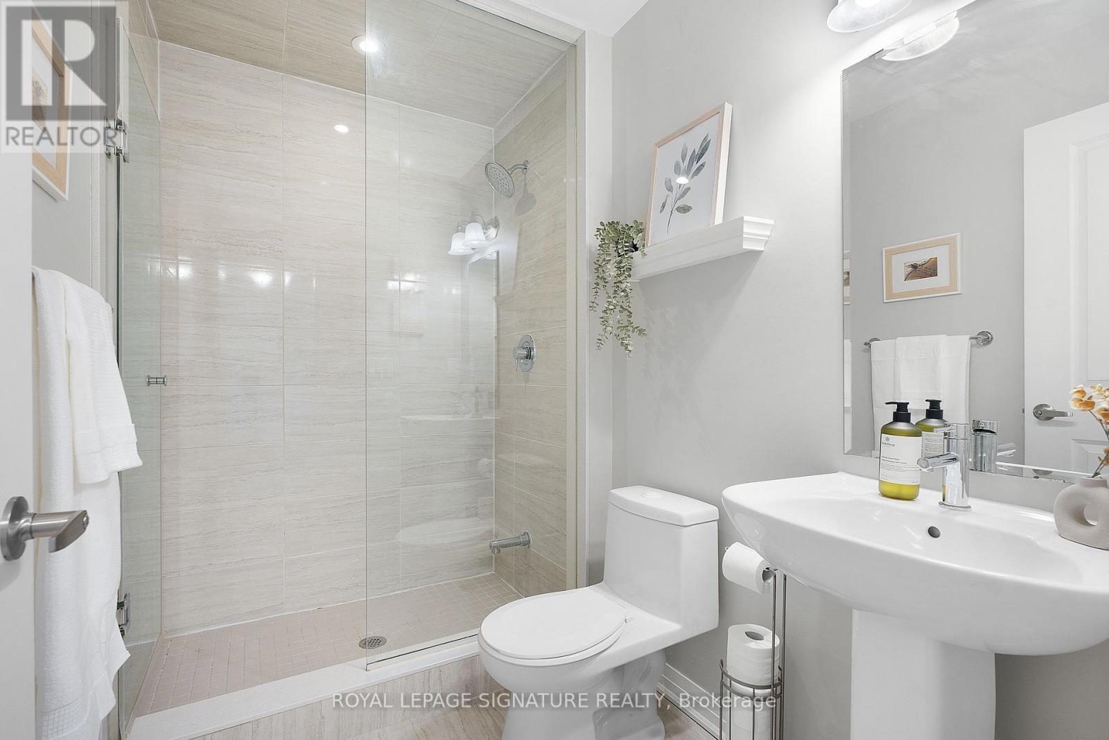 8 - 181 William Duncan Road, Toronto, Ontario  M3K 0B7 - Photo 15 - W12989570