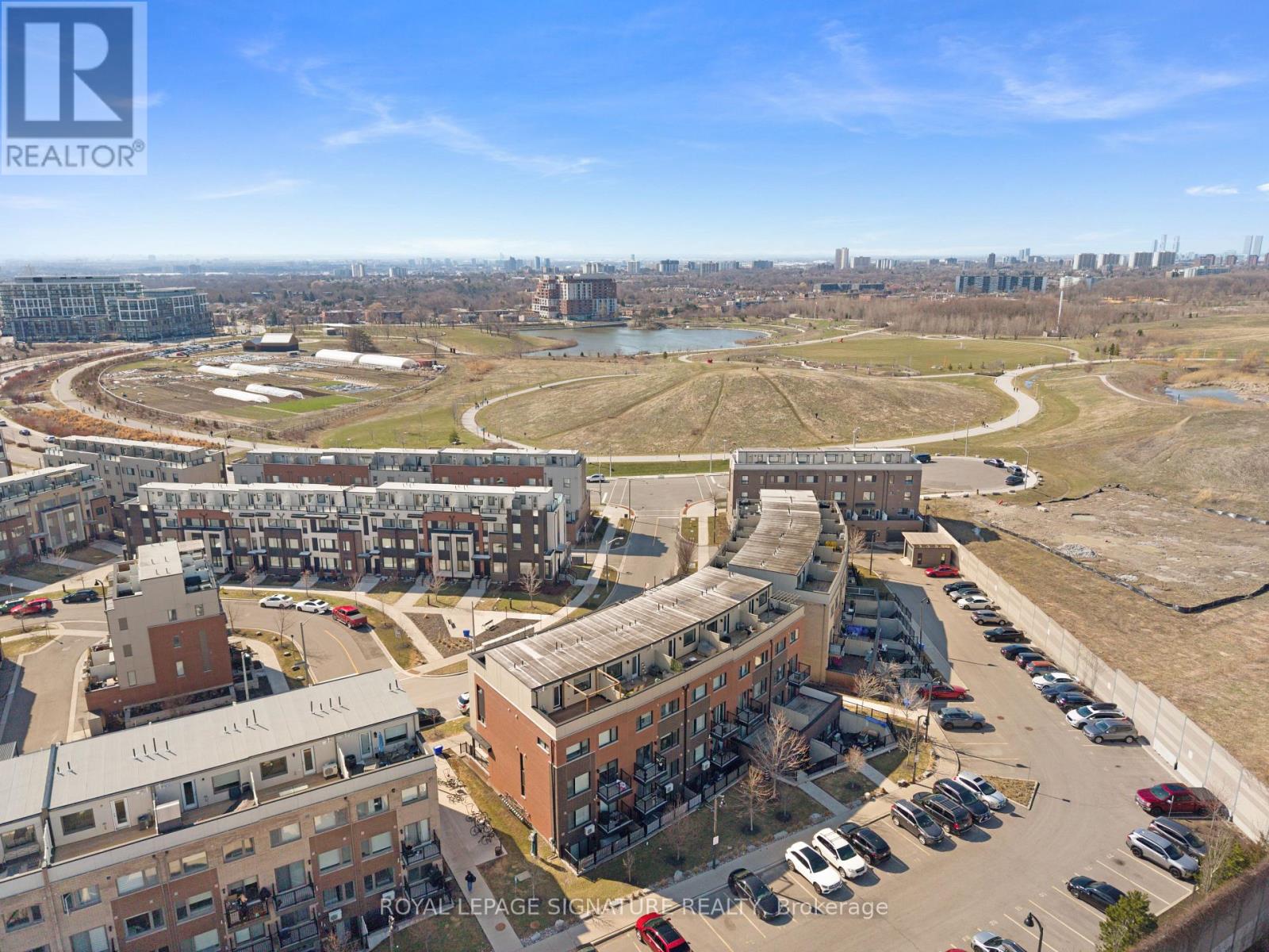 8 - 181 William Duncan Road, Toronto, Ontario  M3K 0B7 - Photo 31 - W12989570