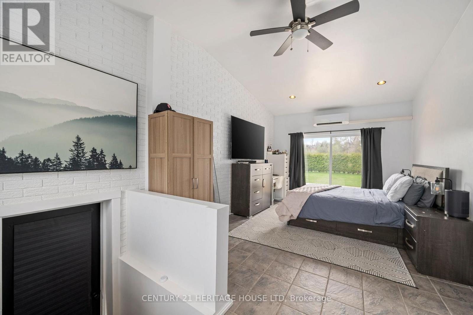 2720 Catherine Street, Thames Centre, Ontario  N0L 1G4 - Photo 26 - X12996704