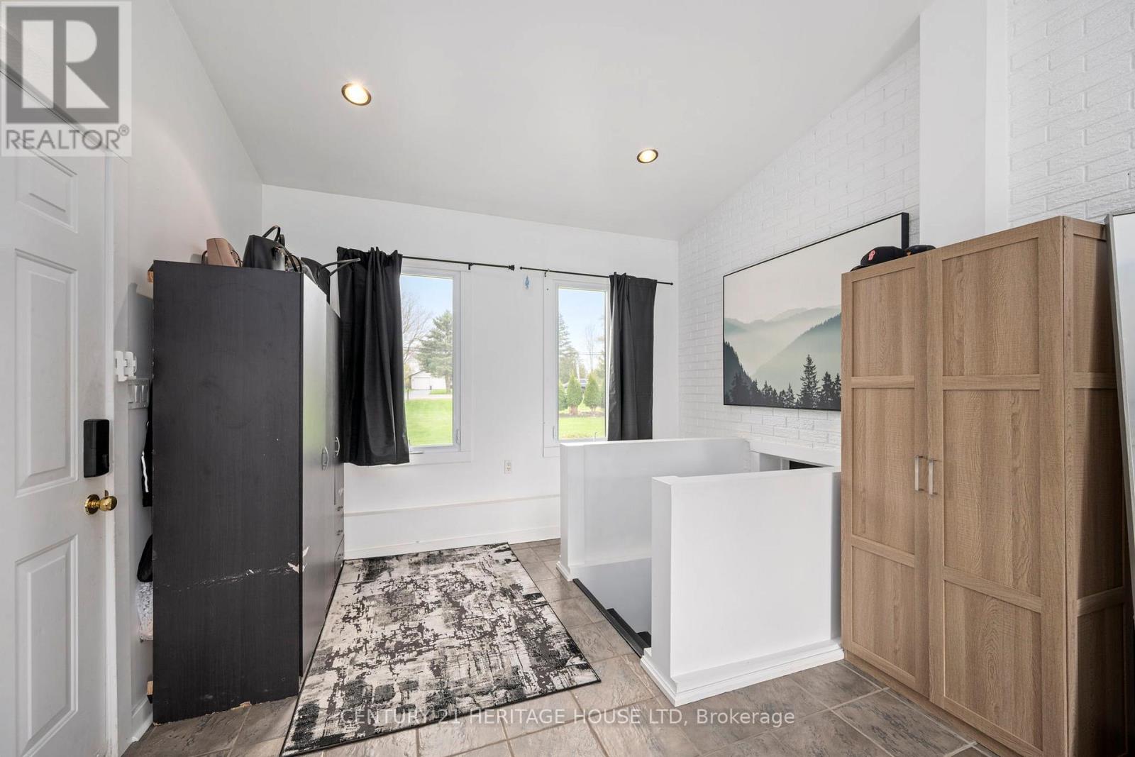 2720 Catherine Street, Thames Centre, Ontario  N0L 1G4 - Photo 28 - X12996704