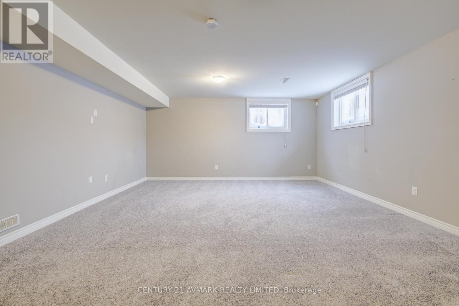 9208 Hendershot Boulevard, Niagara Falls, Ontario  L2H 0E3 - Photo 41 - X12722480