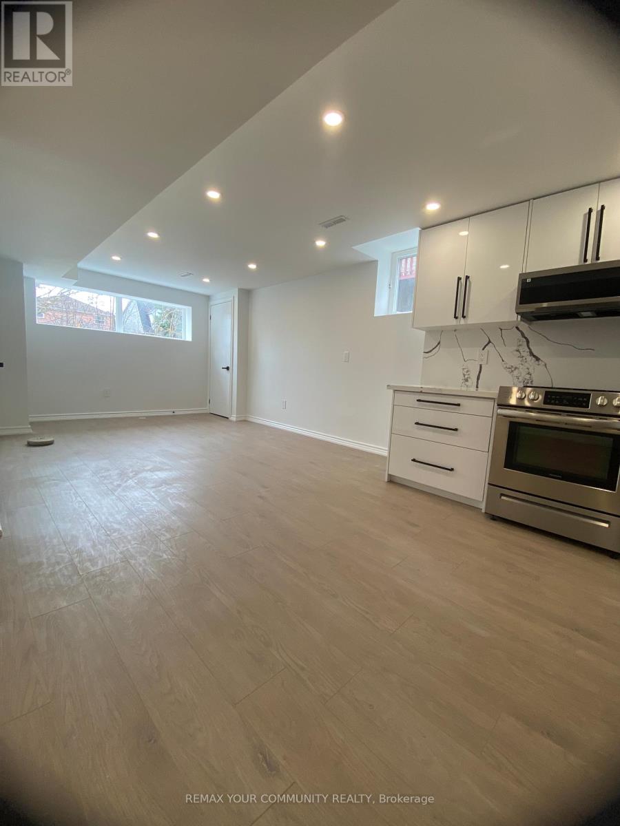 Basement - 134 B Kemano Road, Aurora, Ontario  L4G 4P9 - Photo 3 - N12979124