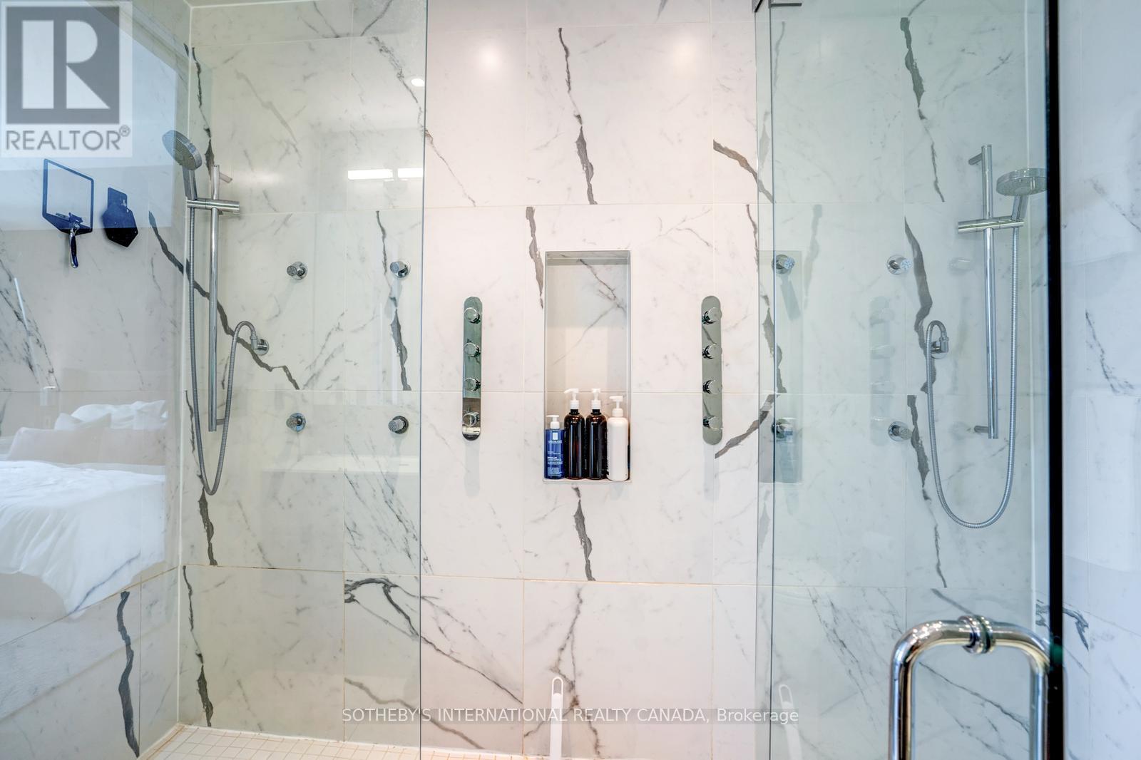 3801 - 81 Navy Wharf Court, Toronto, Ontario  M5V 3S1 - Photo 11 - C12997454