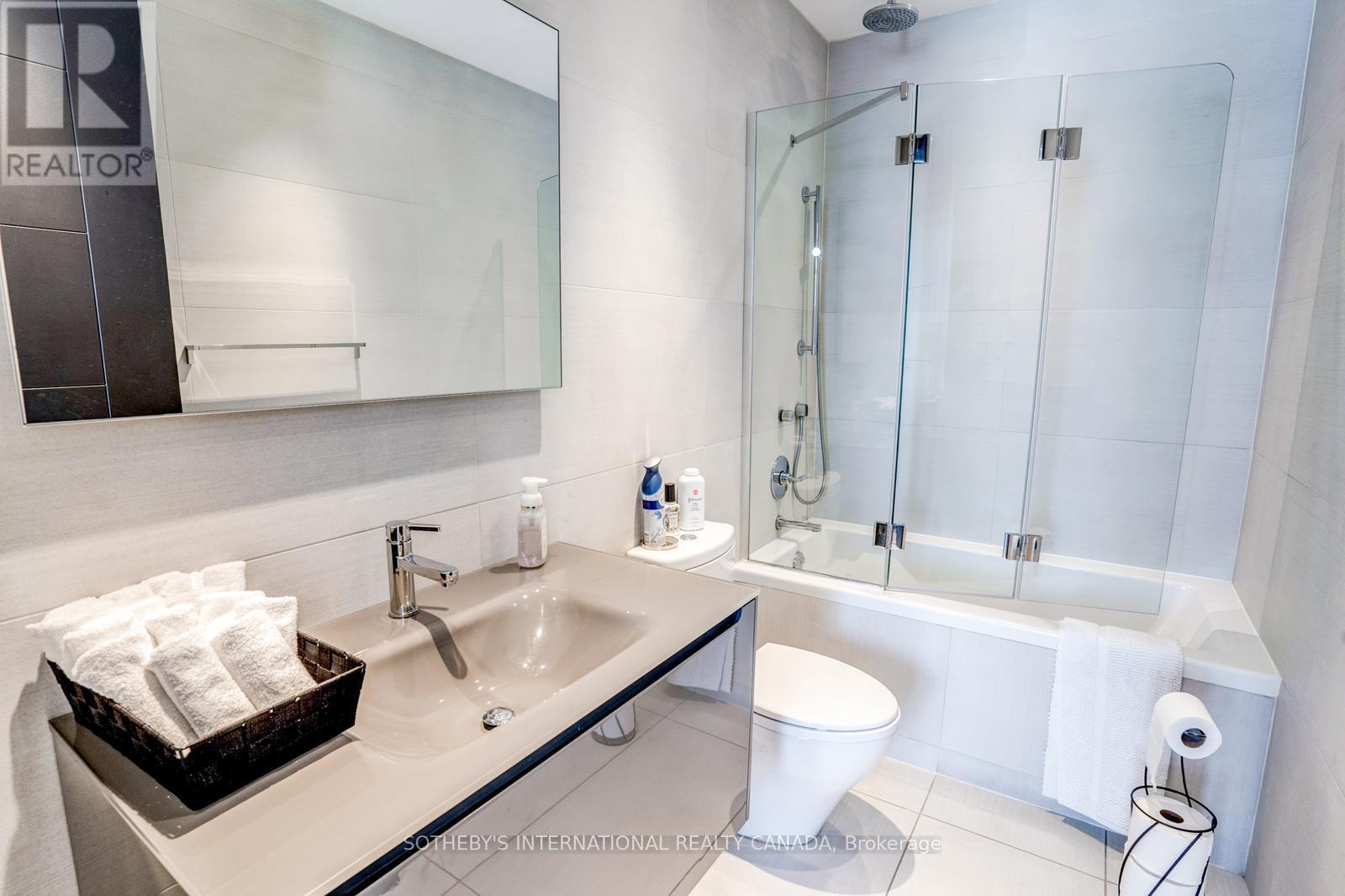 3801 - 81 Navy Wharf Court, Toronto, Ontario  M5V 3S1 - Photo 17 - C12997454