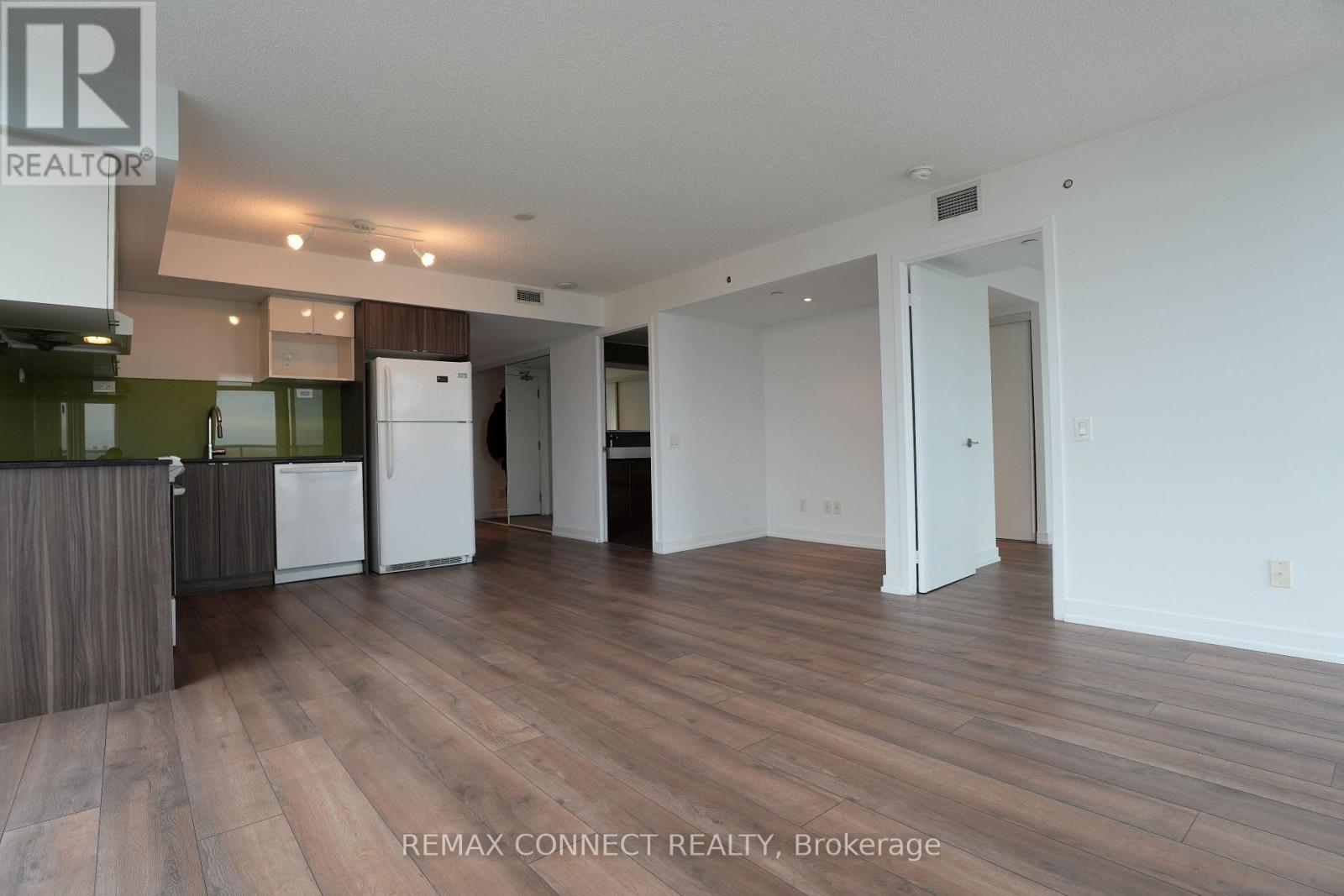 1512 - 72 Esther Shiner Boulevard, Toronto, Ontario  M2K 0C4 - Photo 18 - C12997534