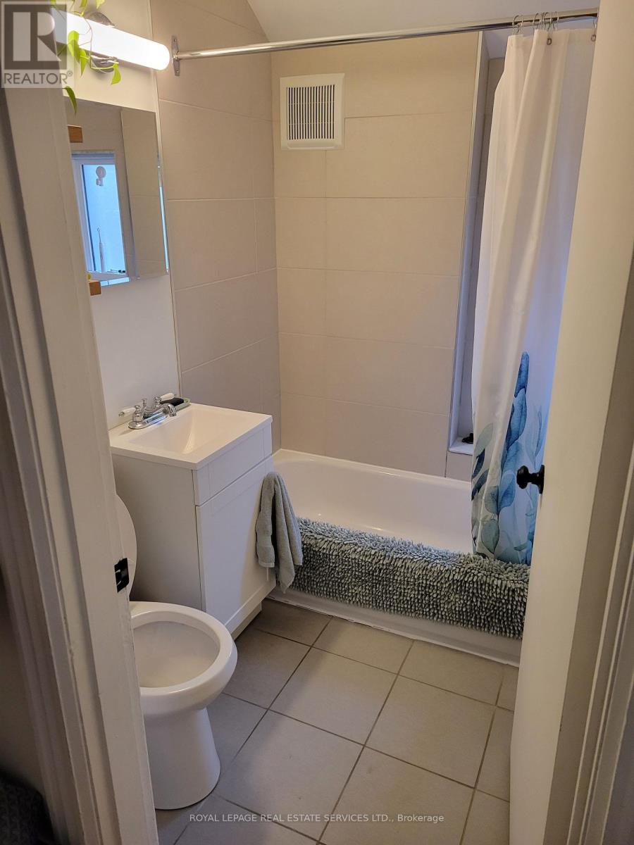 2 - 10 Fennings Street, Toronto, Ontario  M6J 3B8 - Photo 13 - C12997678