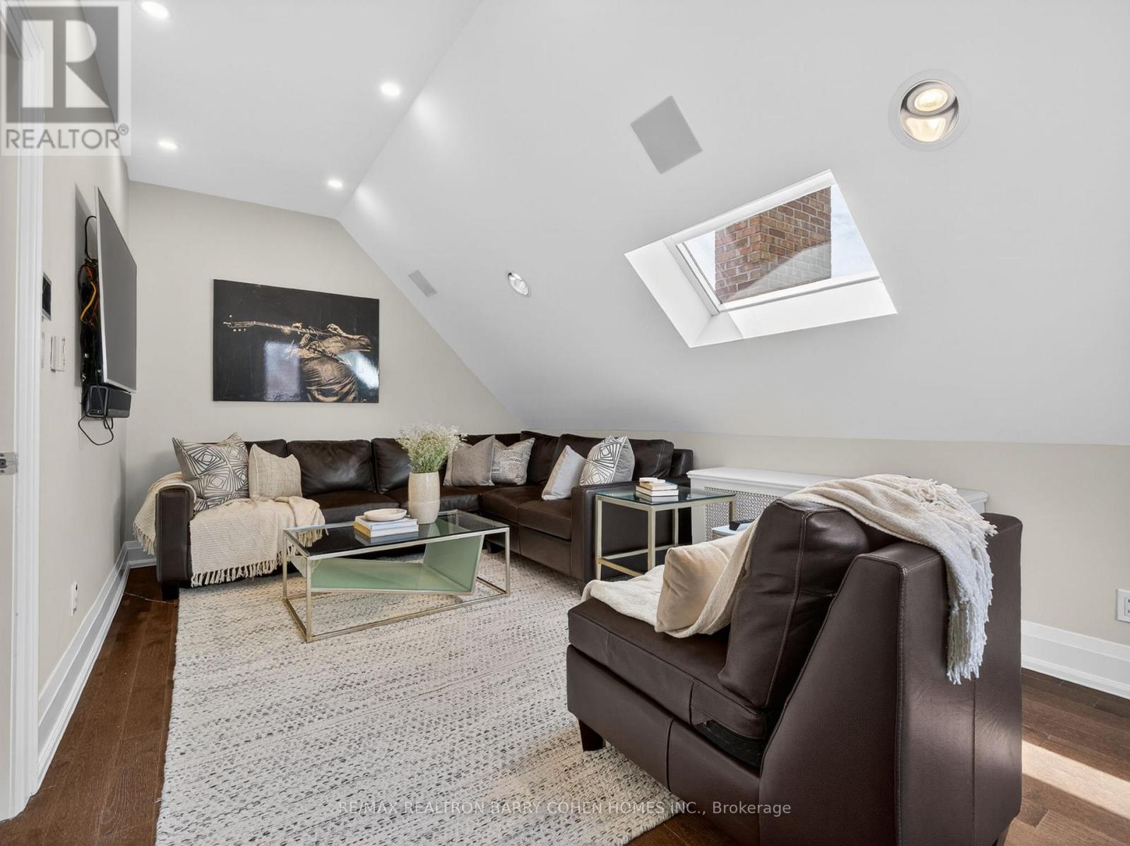 11 Ormsby Crescent, Toronto, Ontario  M5P 2V2 - Photo 32 - C12997680