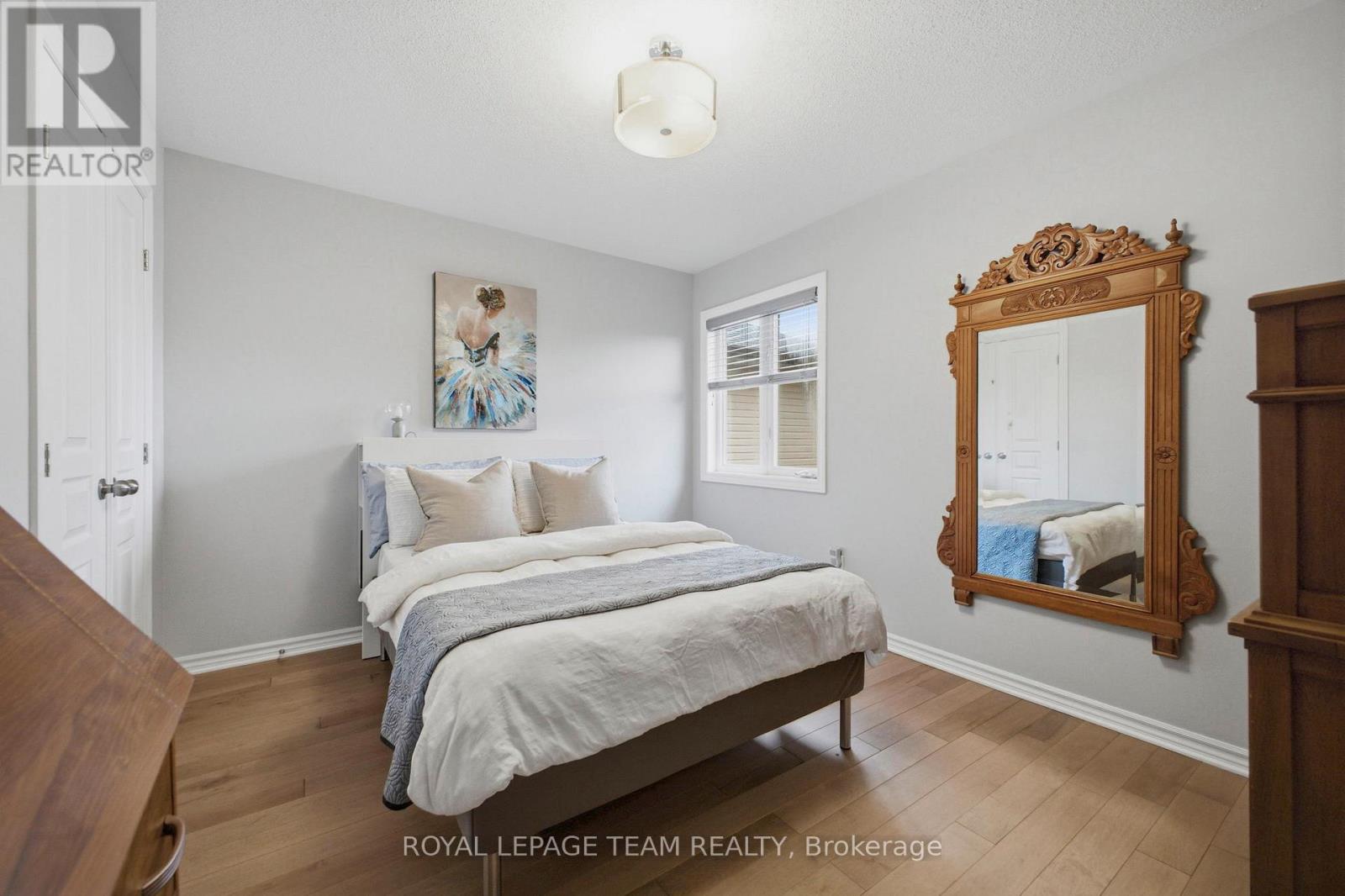 337 Sugar Pine Crescent, Ottawa, Ontario  K2M 0H6 - Photo 17 - X12899758