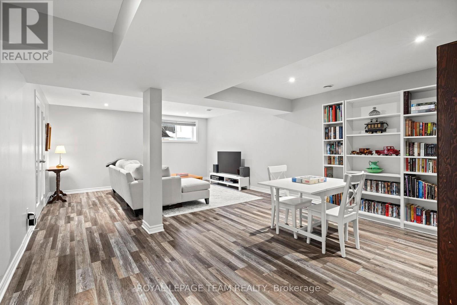 337 Sugar Pine Crescent, Ottawa, Ontario  K2M 0H6 - Photo 23 - X12899758