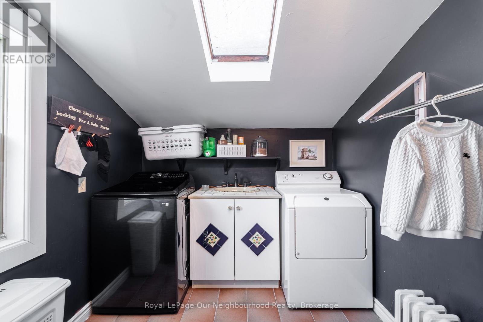 6038 Main Street, Whitchurch-Stouffville, Ontario  L4A 1B8 - Photo 26 - N12777908