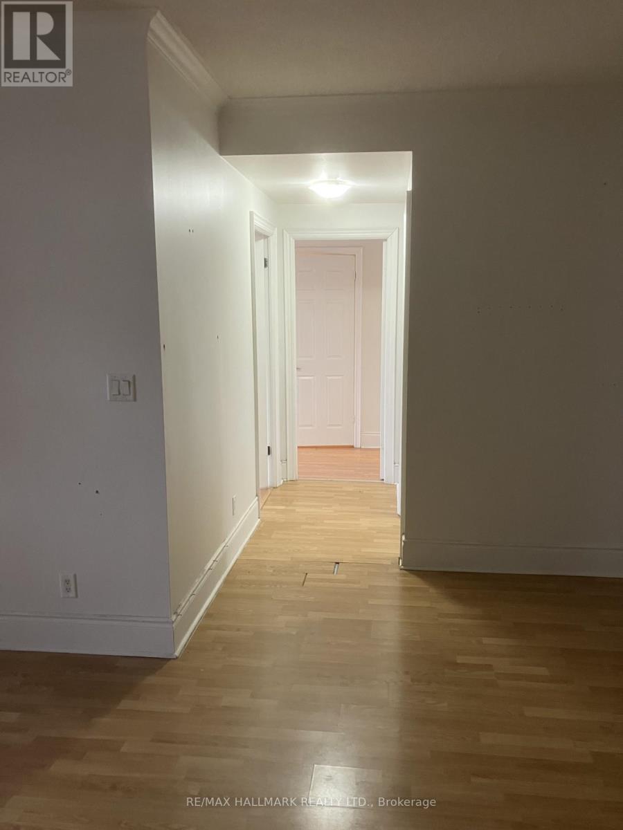 3002 - 3880 Duke Of York Blvd Boulevard, Mississauga, Ontario  L5B 4M7 - Photo 4 - W12728932