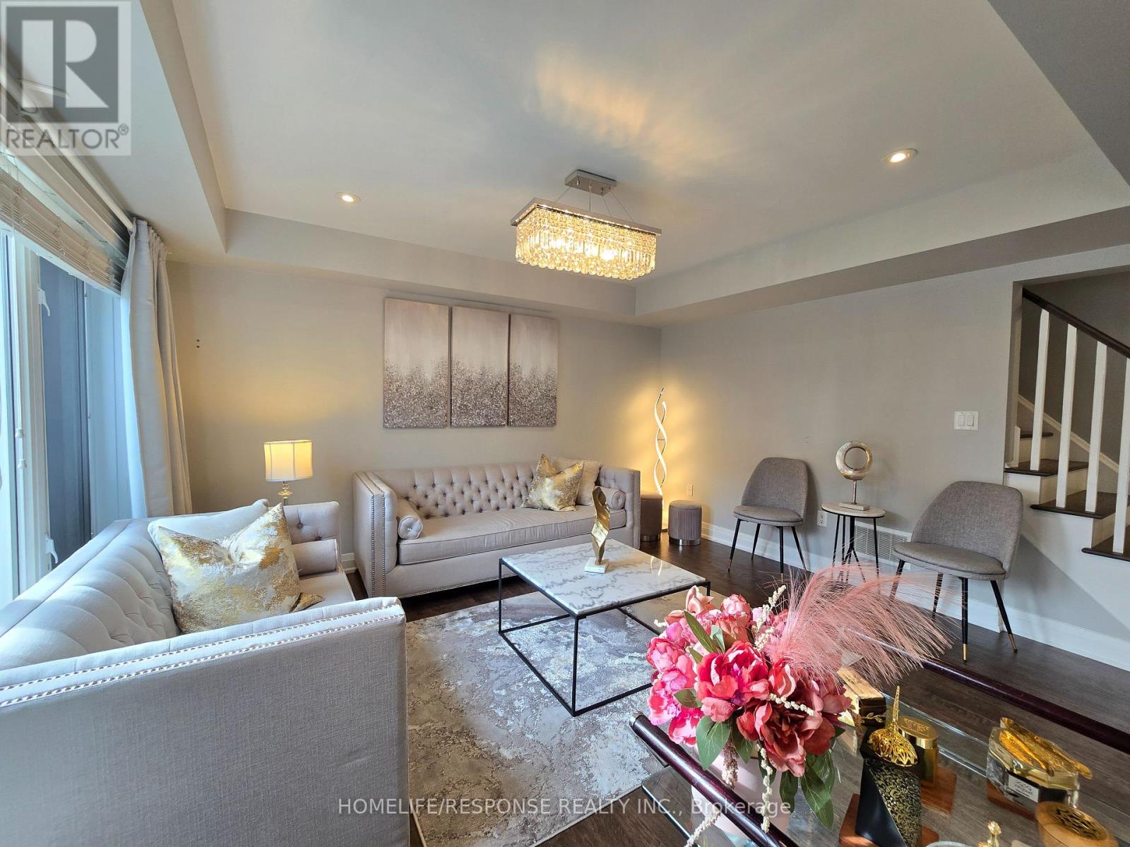 635 Scott Boulevard, Milton, Ontario  L9T 0P2 - Photo 4 - W12991480