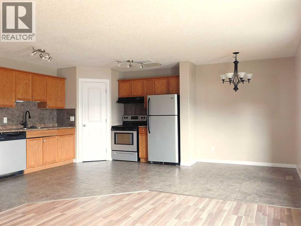 35, 6802 50 Avenue, Camrose, Alberta  T4V 5C7 - Photo 5 - A2300763