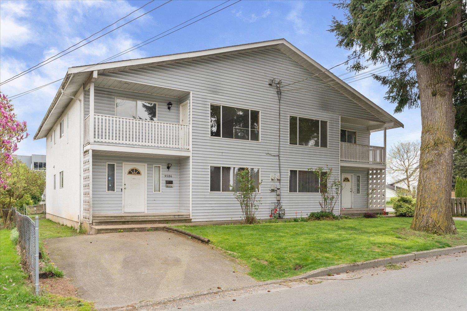 9584- 9586 Williams Street, Chilliwack Proper East, Chilliwack, British Columbia  V2P 5G4 - Photo 1 - R3109775