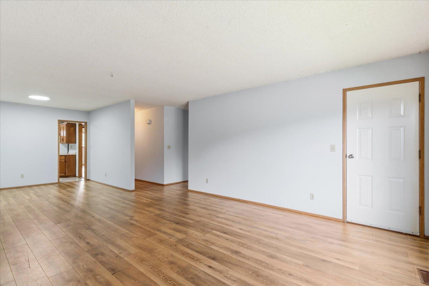 9584- 9586 Williams Street, Chilliwack Proper East, Chilliwack, British Columbia  V2P 5G4 - Photo 3 - R3109775