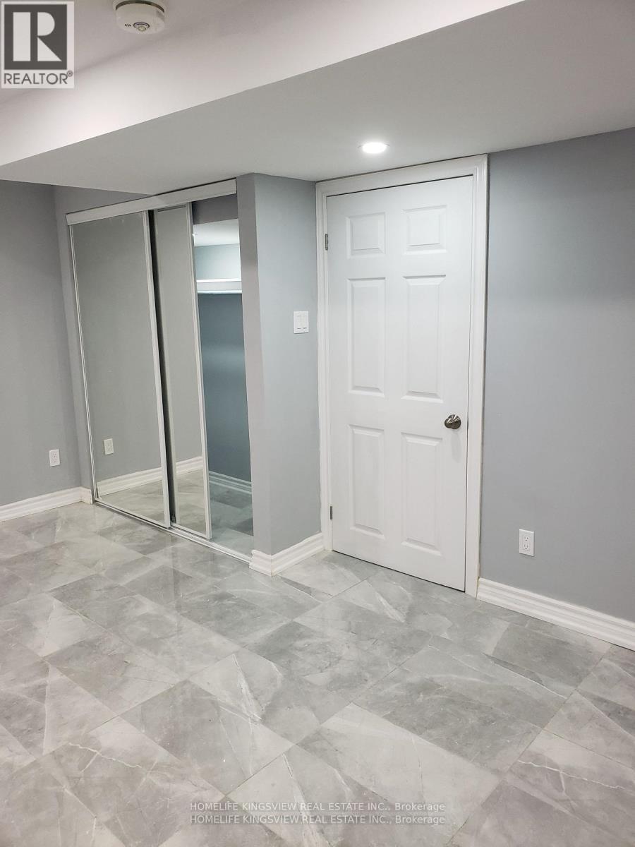 24 Weston Crescent N, Ajax, Ontario L1T 0C7 - Photo 14 - E12997548