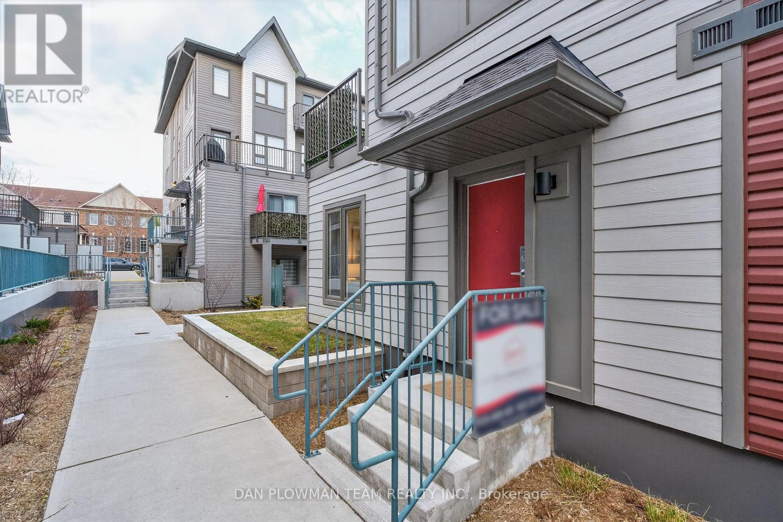 1001 - 2635 William Jackson Drive, Pickering, Ontario  L1X 0L5 - Photo 3 - E12997632