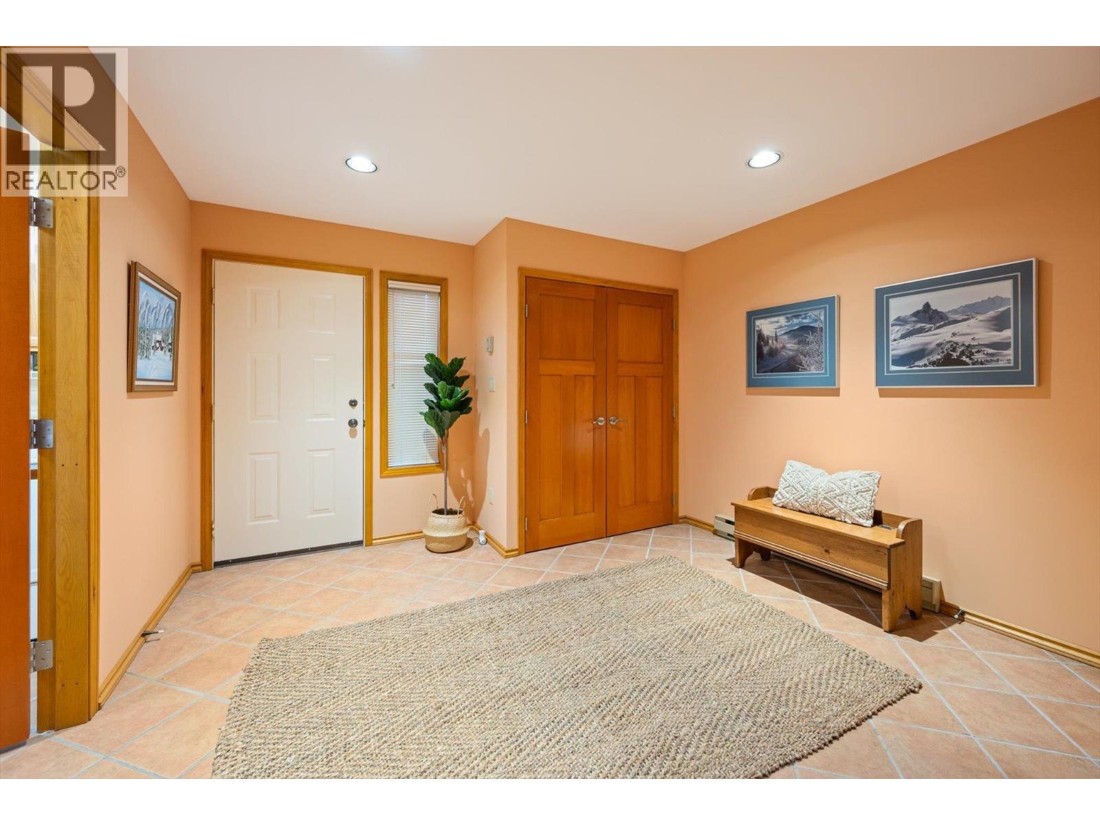 3205 Arbutus Drive, Whistler, British Columbia  V8E 0B8 - Photo 24 - R3089264