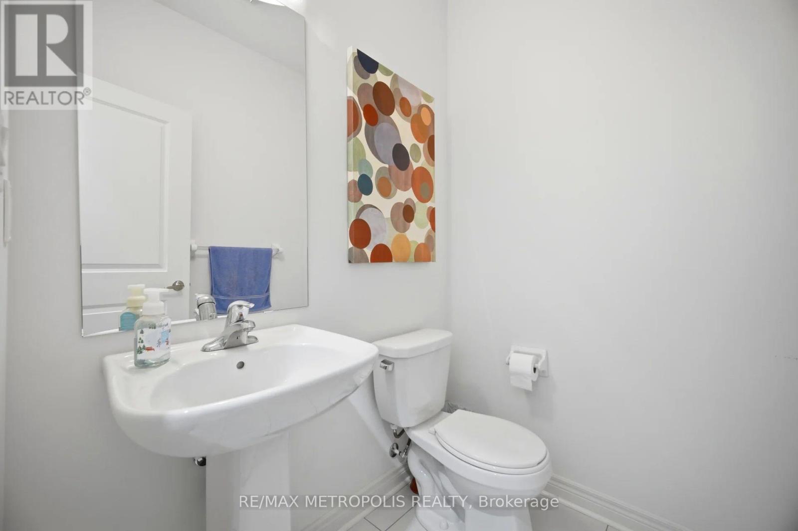 223 Inverness Way S, Bradford West Gwillimbury (Bradford), Ontario  L3Z 0W5 - Photo 21 - N12997448