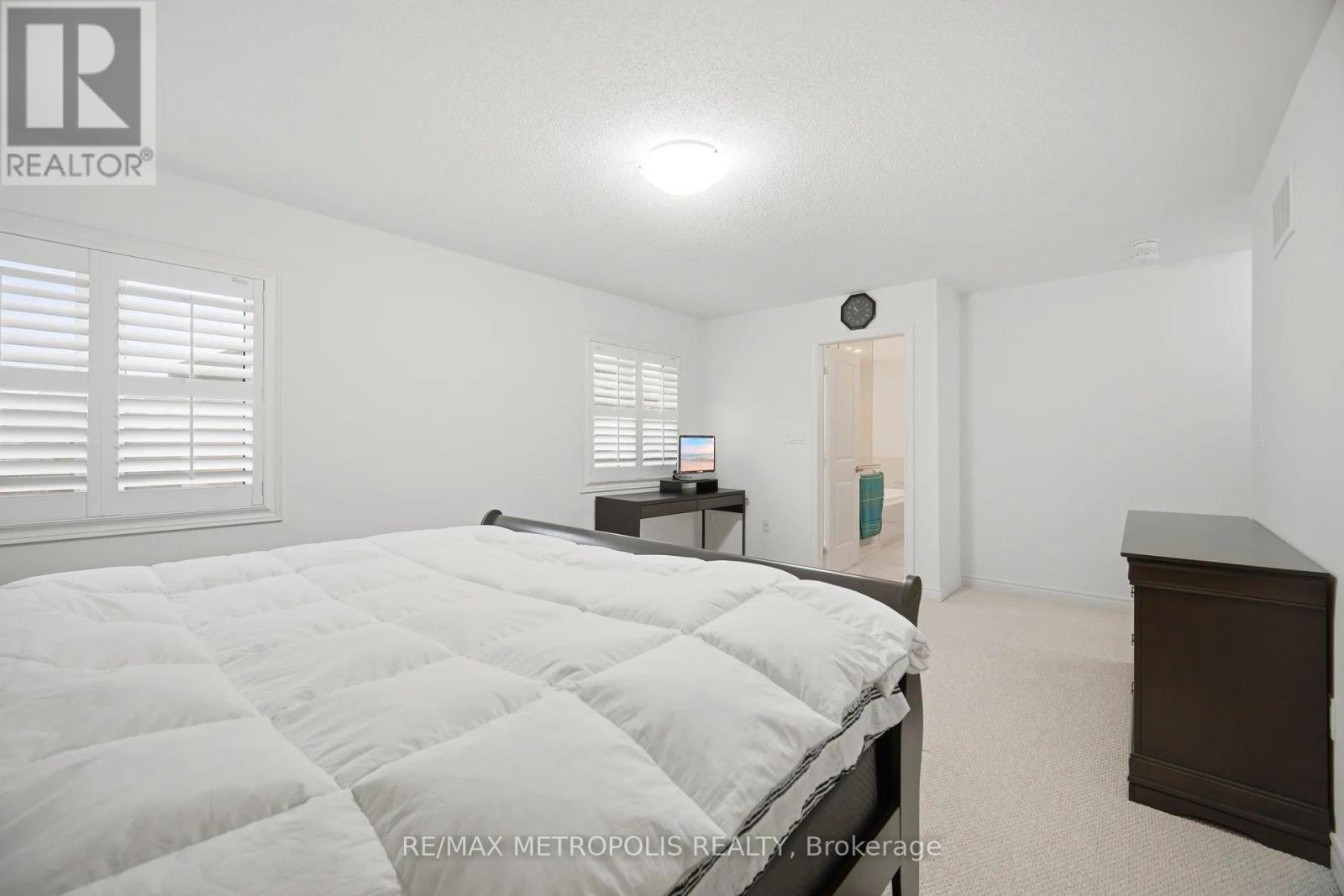 223 Inverness Way S, Bradford West Gwillimbury (Bradford), Ontario  L3Z 0W5 - Photo 28 - N12997448