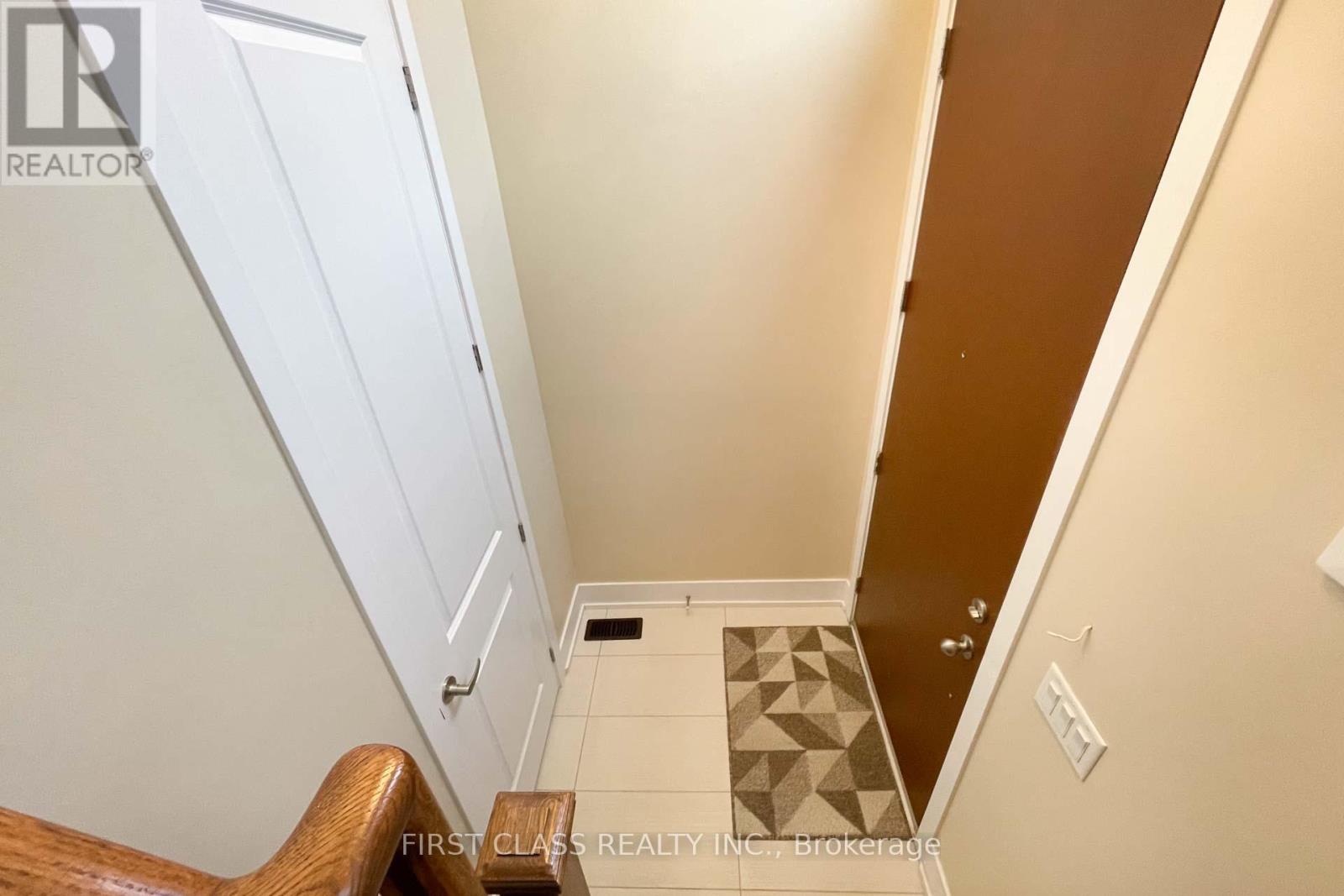 4 Allerton Road, Vaughan, Ontario L4J 0K1 - Photo 10 - N12997480