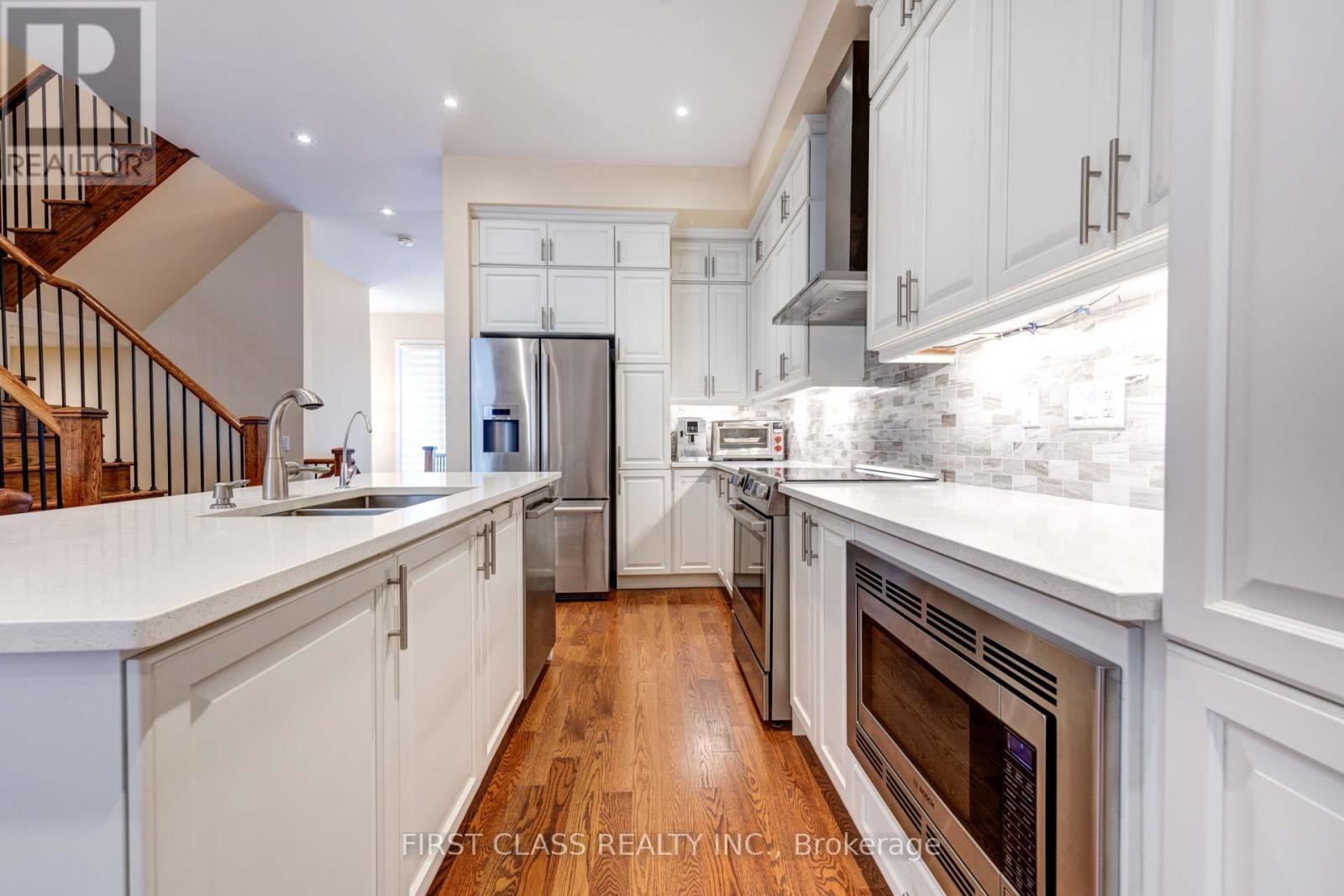 4 Allerton Road, Vaughan, Ontario L4J 0K1 - Photo 19 - N12997480