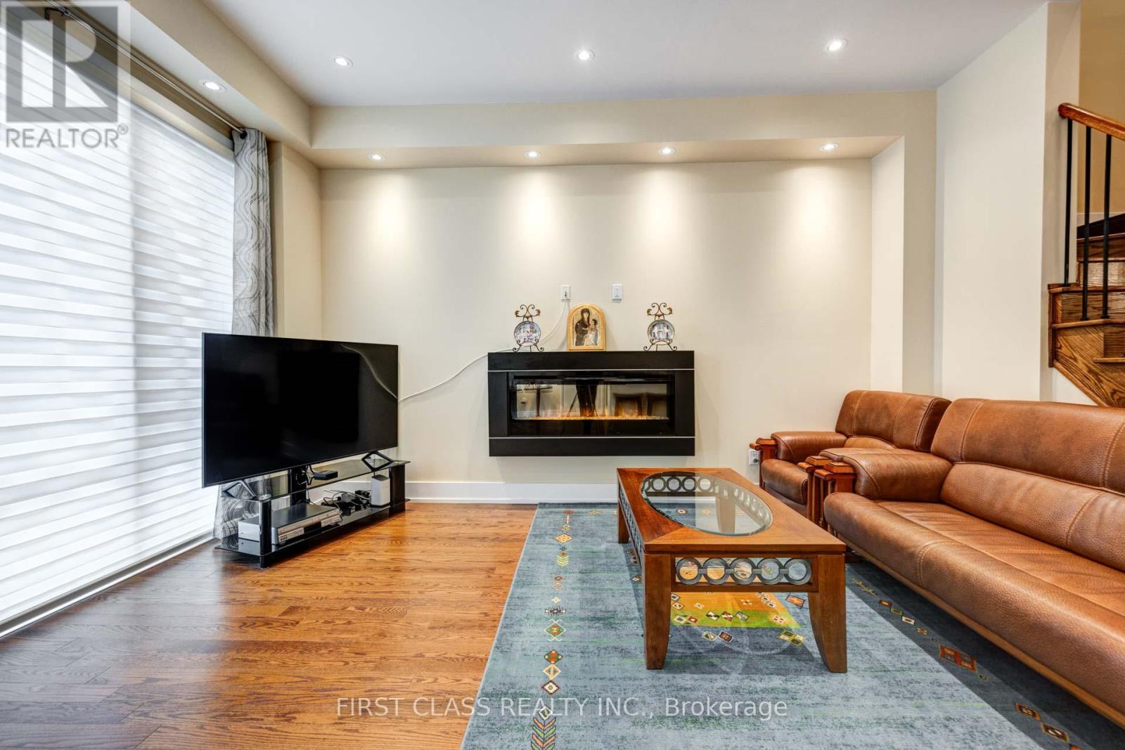 4 Allerton Road, Vaughan, Ontario L4J 0K1 - Photo 24 - N12997480