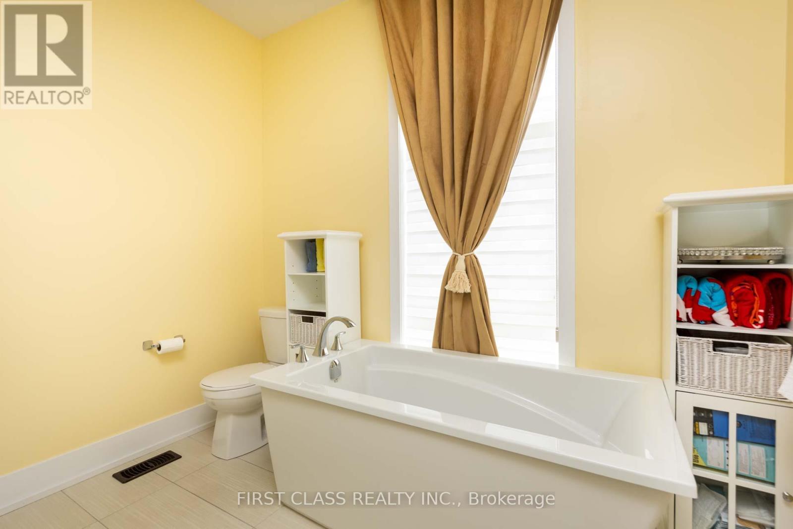 4 Allerton Road, Vaughan, Ontario L4J 0K1 - Photo 42 - N12997480