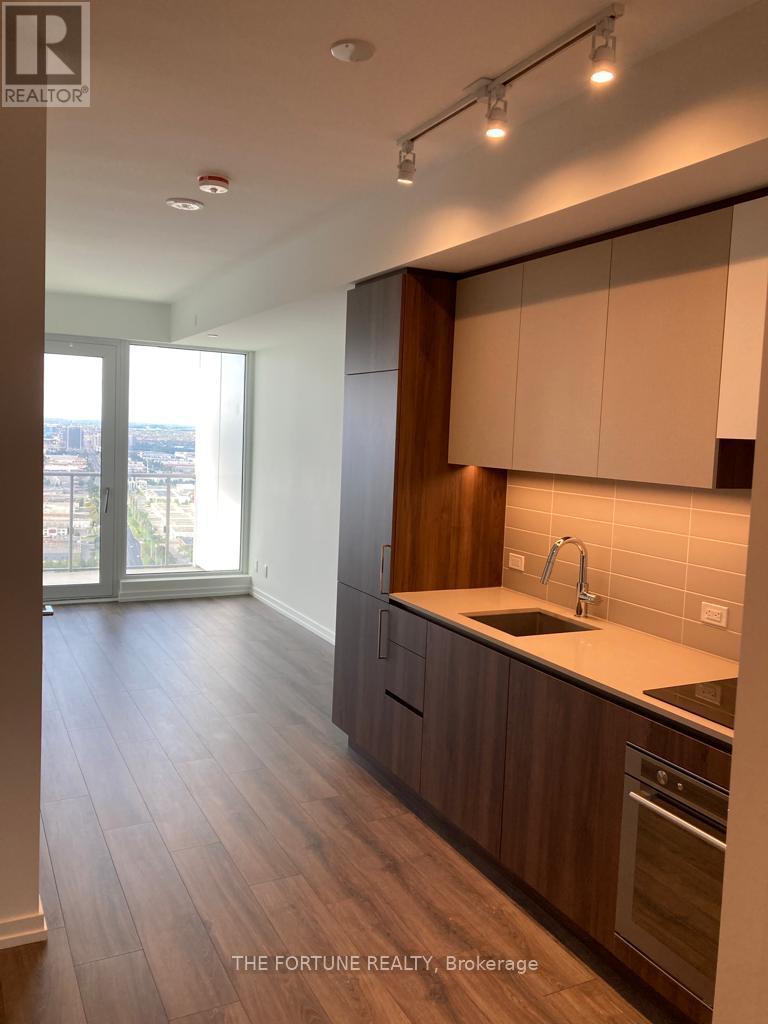 4707 - 7890 Jane Street, Vaughan, Ontario  L4K 0K9 - Photo 5 - N12997506