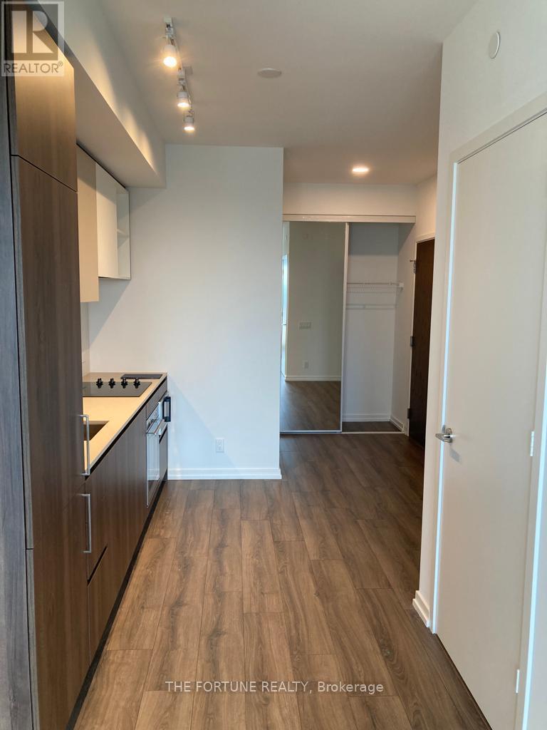 4707 - 7890 Jane Street, Vaughan, Ontario  L4K 0K9 - Photo 7 - N12997506